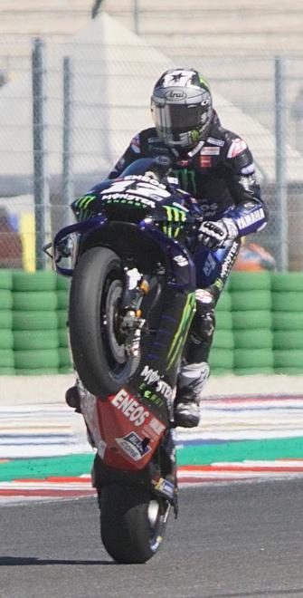 A Misano il più veloce è Vinales Scintille tra Valentino e Marquez 