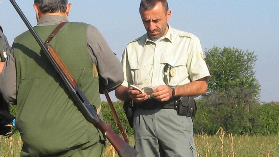 Modena. Parte la caccia, controlli a tappeto e chiamate per spari vicino alle case