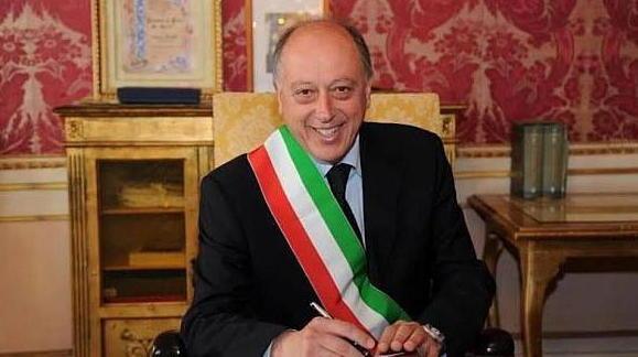«Solo la conoscenza dona vera libertà a uomini e donne Scegliete i migliori esempi» 