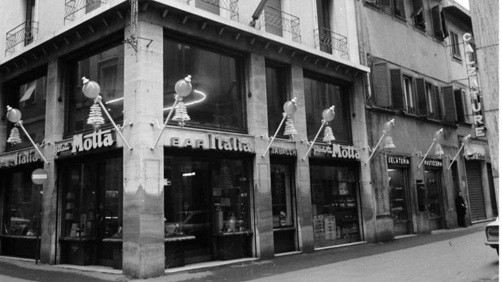 Un viaggio nel tempo lungo 12 foto grazie agli scatti in regalo con “Il Tirreno”