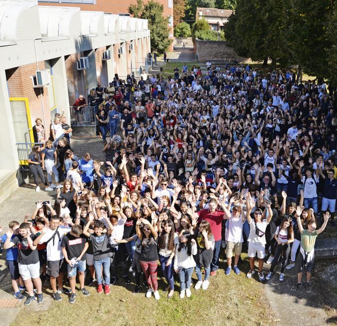Mancano pure i supplenti Un centinaio di cattedre ancora senza professori 
