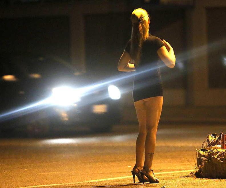 Usa il Suv dell’aeronautica per andare con una prostituta, incursore dell'aeronautica a giudizio per peculato 