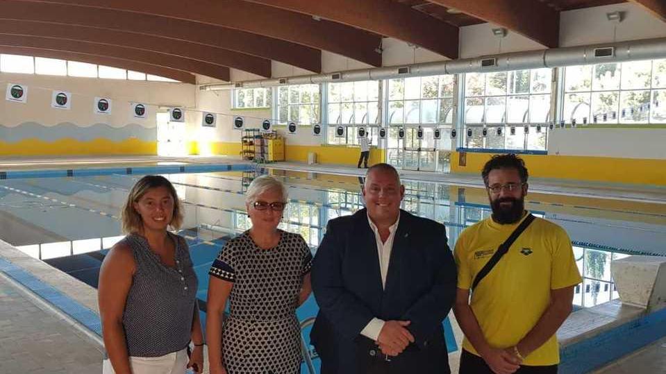 Tutto è “sanificato” La piscina riapre con la nuova gestione