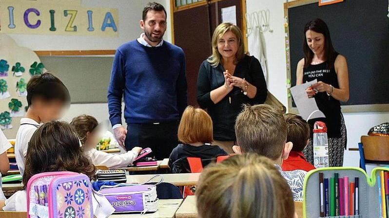 Sindaco e assessore in tour nelle scuole ristrutturate