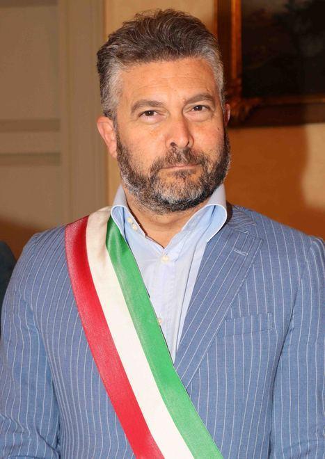 Nuovi scuri alla biblioteca comunale Lavori al via 