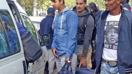 Scade il bando immigrazione, oggi le associazioni decidono