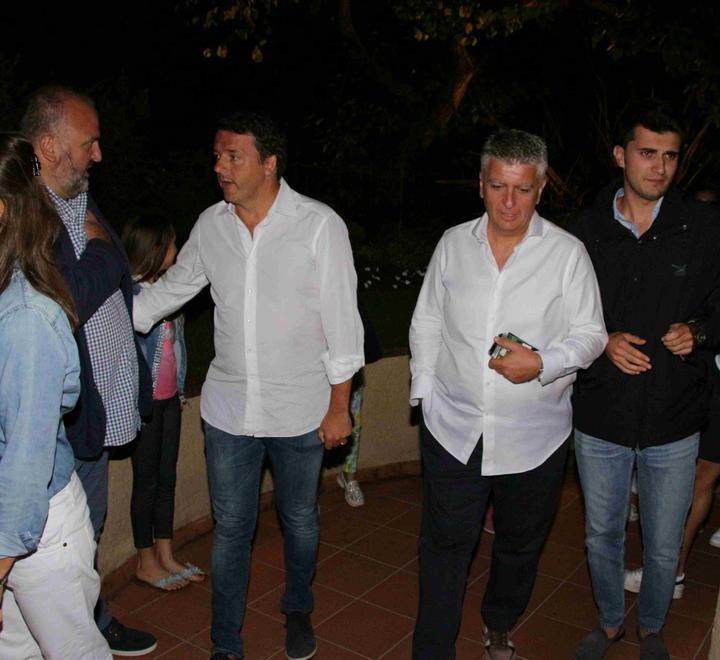Mallegni: no a Renzi, resto berlusconiano 