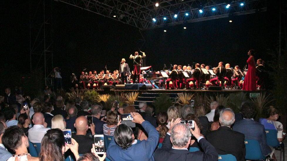Il cabaret non funziona ma la musica pop sì Il bilancio di Villa Bertelli