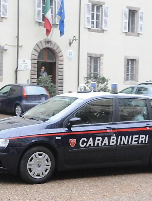 Saranno le telecamere a chiarire cos’è accaduto dentro una tabaccheria 