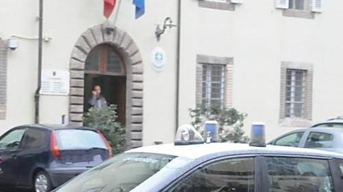Saranno le telecamere a chiarire cos’è accaduto dentro una tabaccheria