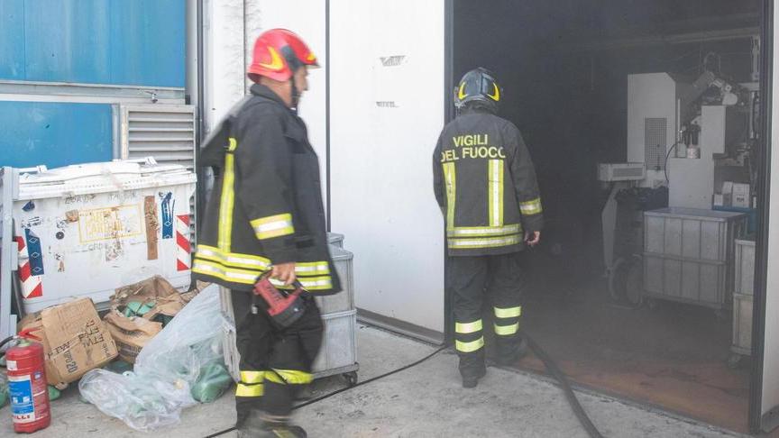 Fiamme alla Tailor Incendio provocato da un corto circuito