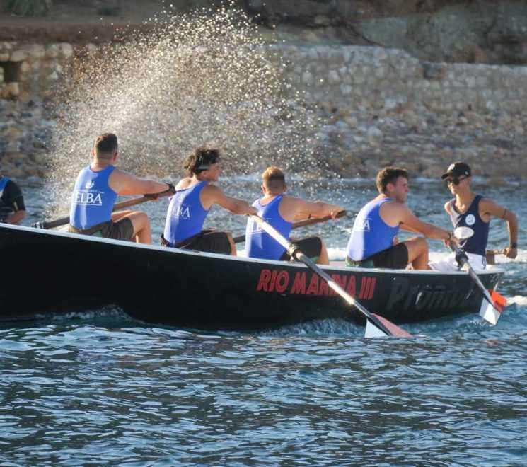 Nel mare di Rio Marina il campionato italiano di gozzo 