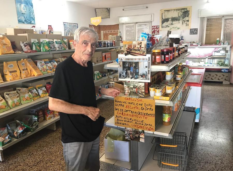 Chiude lo storico Alimentari Ridi dopo 57 anni di attività