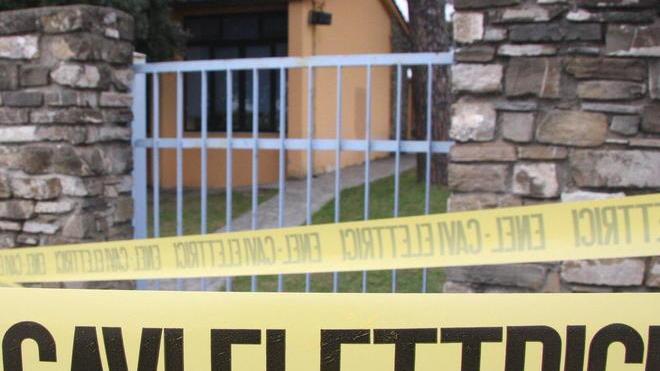 Ditta trancia per due volte il cavo elettrico