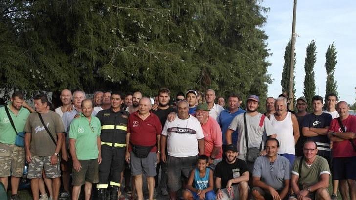 Una pesca di solidarietà Raccolti 2.500 euro per i vigili del fuoco
