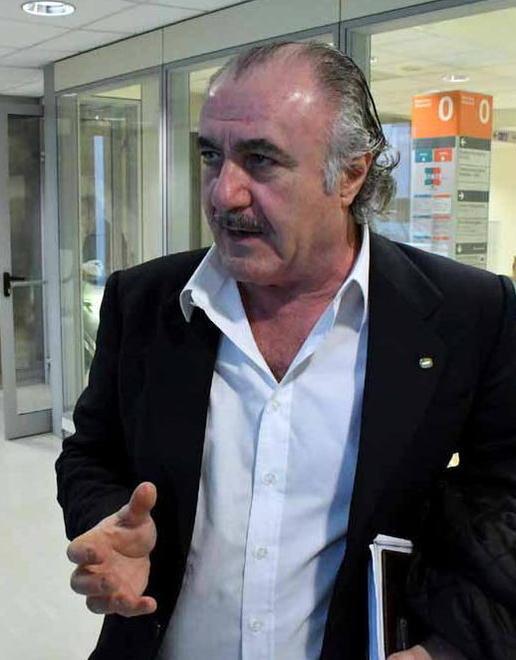 Infermieri e iscrizioni all’albo La Uil: «L’Asl paghi la quota» 