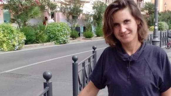 Caroline ha di nuovo la sua bicicletta