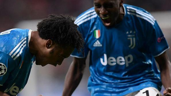 Cuadrado-Matuidi: la Juve vede l’impresa Poi l’Atletico pareggia