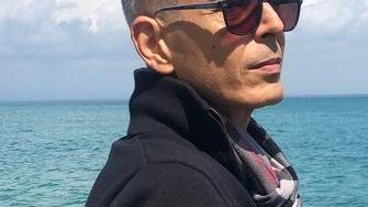 Il reggiano Luca Patsimas ritorna alle origini greche con il libro “Il male migliore”