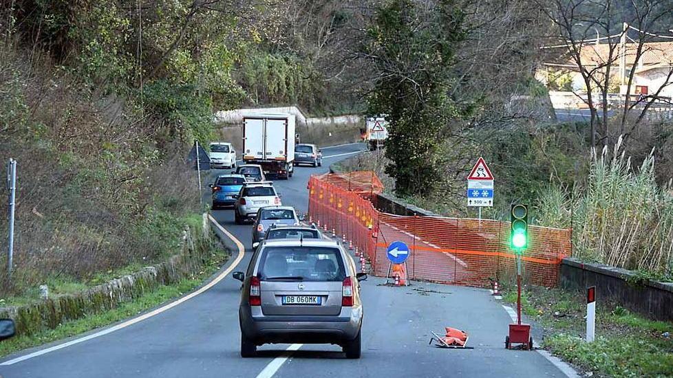 Semaforo “della passione”: parte una raccolta firme