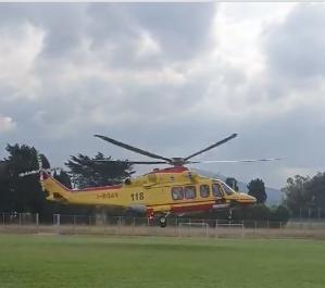 Cade dal tetto di un edificio Portato in elicottero a Siena 