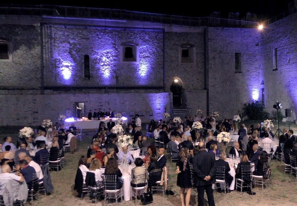 Pubblica Assistenza: magico effetto scenico per la cena di gala 