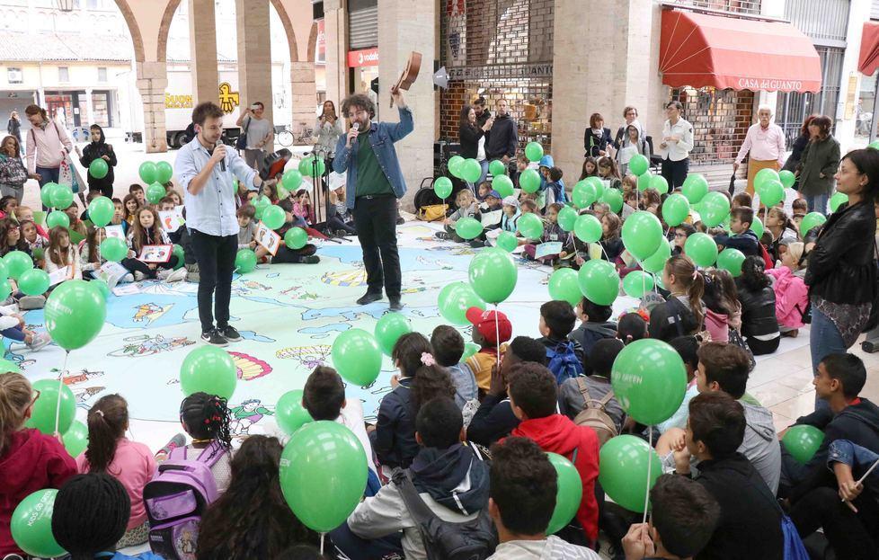 La mobilità diventa un gioco Bimbi a scuola di sostenibilità 