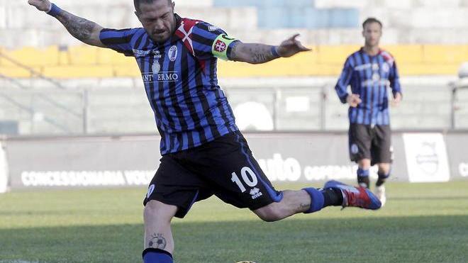 Carpa-gol, poi Sepe salva un brutto Pisa