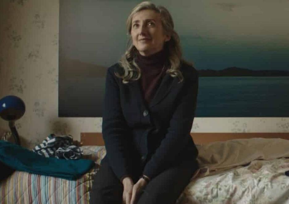 Rosa, un lutto ingombrante nel melo di Katja Colja