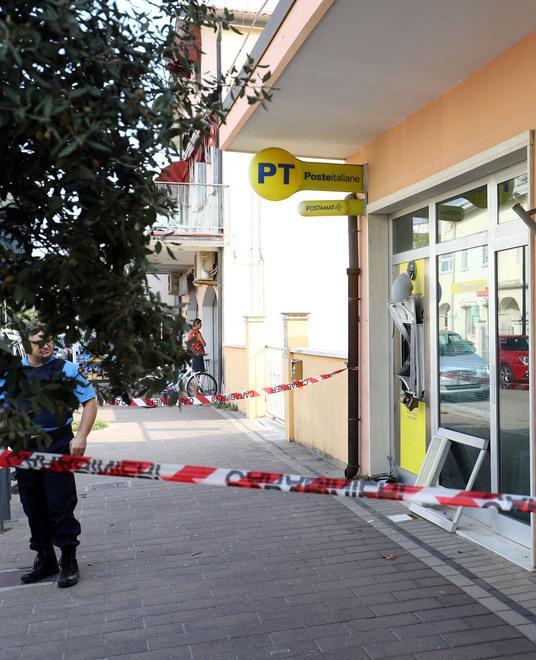 Postamat, i sistemi di difesa non scoraggiano i ladri 
