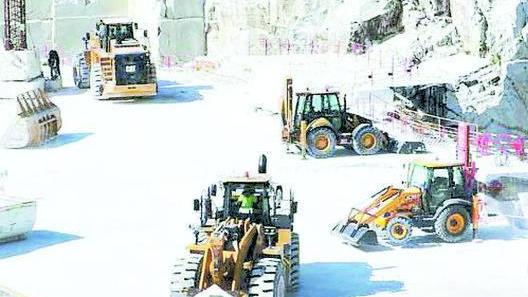 Scarti di cava per battere l’erosione: la nuova sfida parte da Carrrara