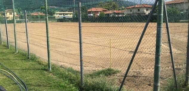 Corsa contro il tempo per riaprire il campo da calcio delle Iare 
