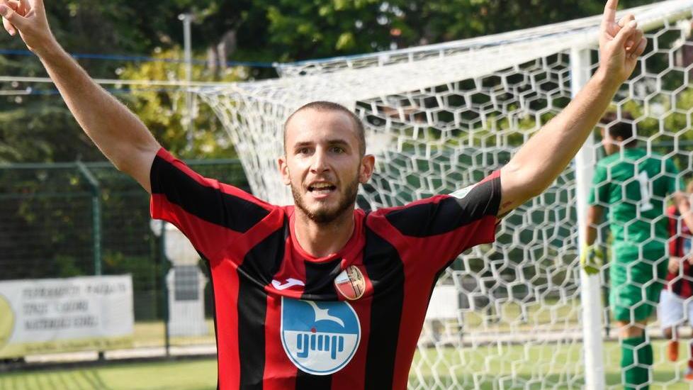 Remorini, appello ai tifosi per il derby «Dovete trascinarci per tutta la partita»