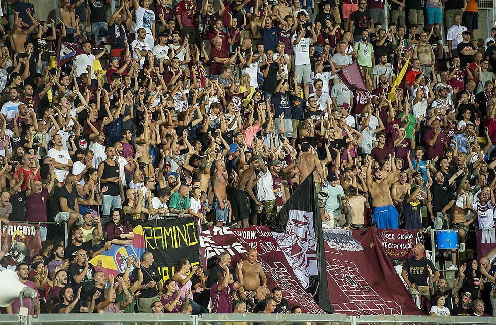 Stamani in vendita gli ultimi abbonamenti 