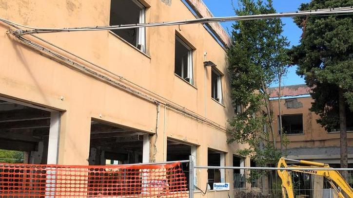 «Sono troppo pochi gli operai al distretto a questi ritmi i lavori non finiranno mai»