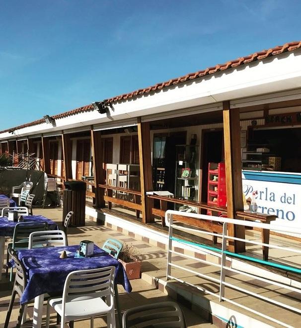 Bagno batte Comune: pranzo libero in spiaggia a stabilimenti aperti 