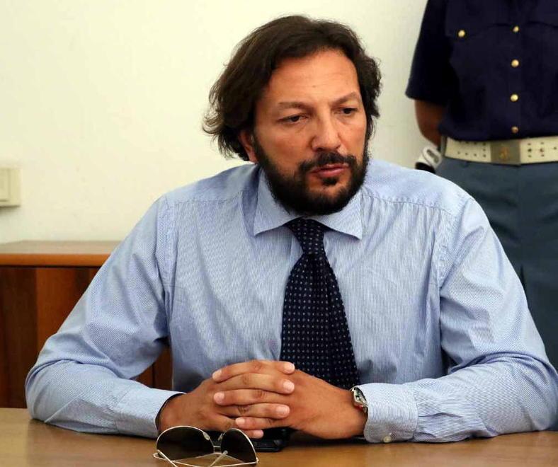 Sgominata rete dello spaccio tra gli edifici abbandonati 