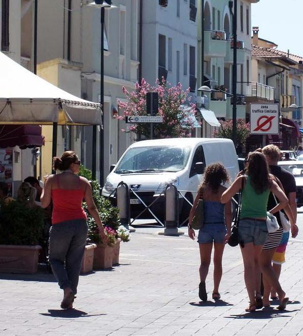 Via alla nuova Ztl di Venturina con un accesso anche da Sud 