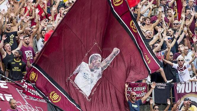 E alla fine tutti sotto la Curva Nord a festeggiare