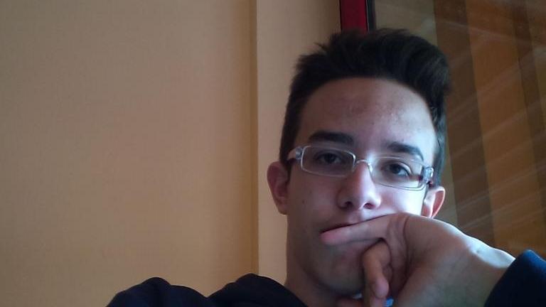 Ferrara, morì a 17 anni: condannato il pedone che lo fece cadere dalla moto