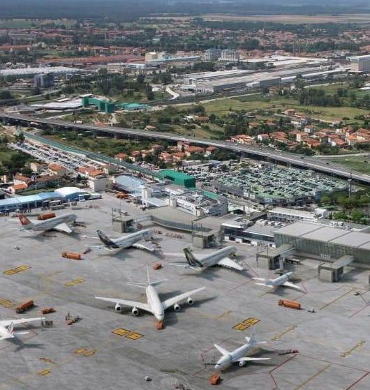 Confcommercio: «Olimpiadi a Firenze? L’aeroporto di Pisa sia centrale. Attenti all’asse con Bologna» 