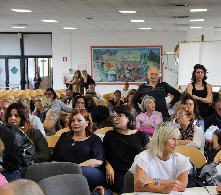 Dall’asilo alle scuole superiori mancano 630 insegnanti di sostegno 