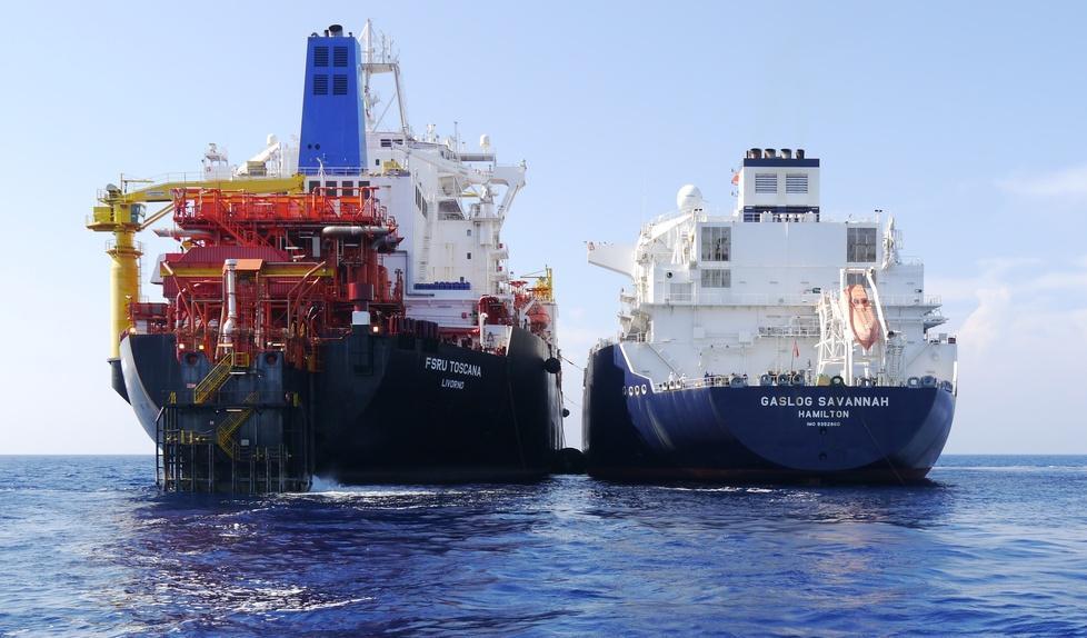 Olt, il distributore del porto di Livorno: c’è il sì della Regione 