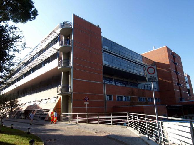 Infezione mortale dopo l'intervento, scattano 37 avvisi di garanzia 