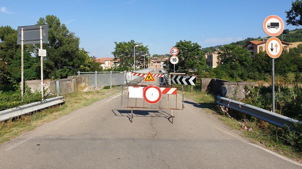 Via ai lavori sul ponte di Iano la ciclopedonale sarà allargata 