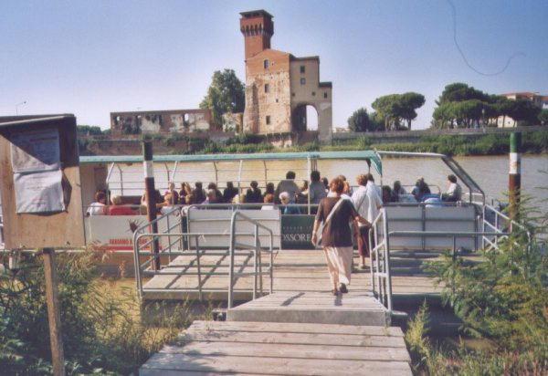 Un battello sull’Arno per la mobilità urbana 