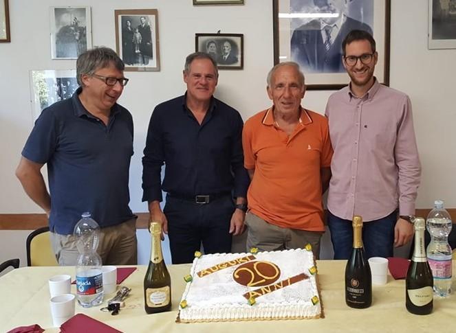 La Cometa compie vent’anni e festeggia alla casa di riposo