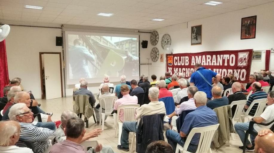 Bruschette, ponce e Livorno Si tifa a 800km di distanza