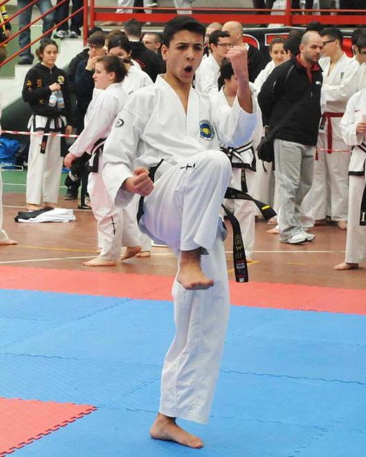 Una pioggia di medaglie ai tricolori di taekwondo 