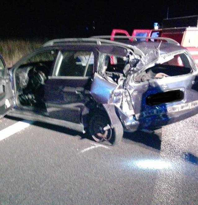 Scontro tra auto e camion, un ferito